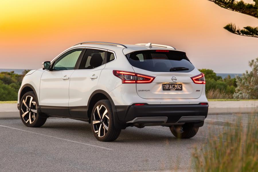  Nissan Qashqai N-Tec 2017 года  (AU) (фото 28 из 37)